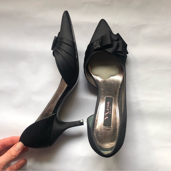 Black heels - Picture 2 of 3